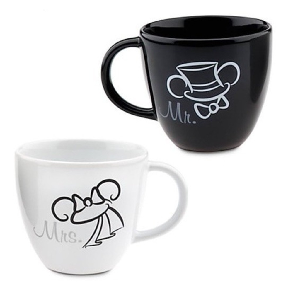 Authentic Original Disney Parks Mr. & Mrs. Matching Coffee/Tea Mugs 12 oz New‎